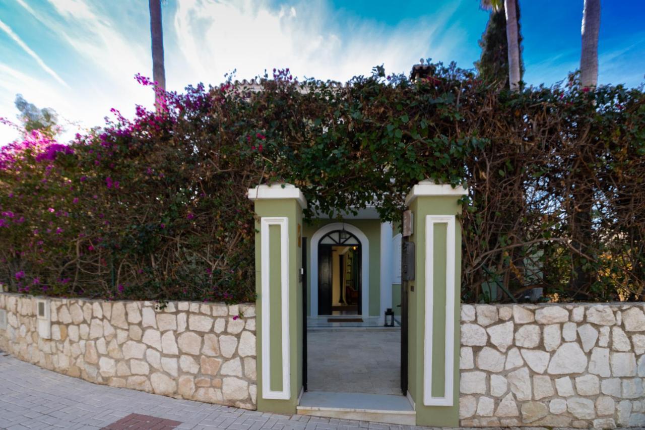 Villa Maria Малага Экстерьер фото